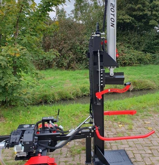Kraffter Holzspalter 20T Kohler 196 cc Vertikal